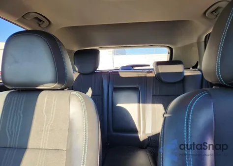 2015 Chevrolet Trax 1Lt z USA, uszkodzony, nr VIN 3GNCJLSB9FL252603